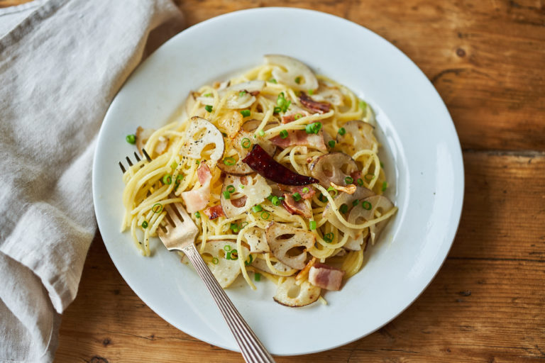 れんこんの塩麹ペペロンチーノ