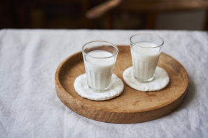 甘酒にごり酢ラッシーの作り方