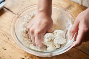 もちもち、餃子の皮のレシピ・作り方