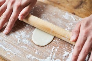 もちもち、餃子の皮のレシピ・作り方
