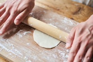もちもち、餃子の皮のレシピ・作り方