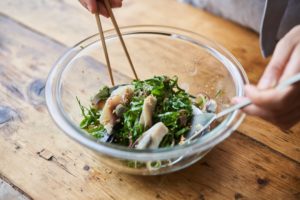 しめ鯖の薬味サラダのレシピ・作り方