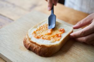 発酵パプリカのオニオントースト