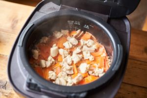 酒粕みその根菜ごはんのレシピ・作り方